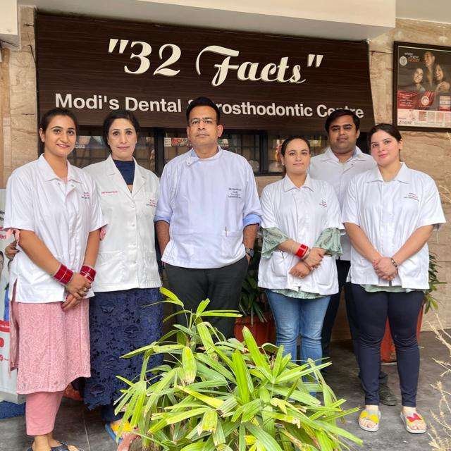 Best Dental Clinic in Ashok Vihar